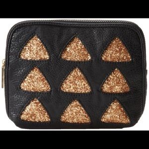 BCBGeneration Quinn Zip Pouch Metallic Gold Black